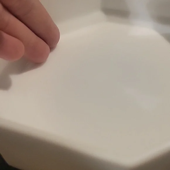 Arcoroc octagonal set of 3 bowls. Eloquent 3 bowls. - Picture 5 of 5